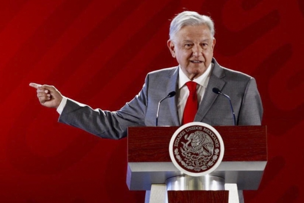Imagen López Obrador pide a empresas revisar contratos abusivos con la CFE