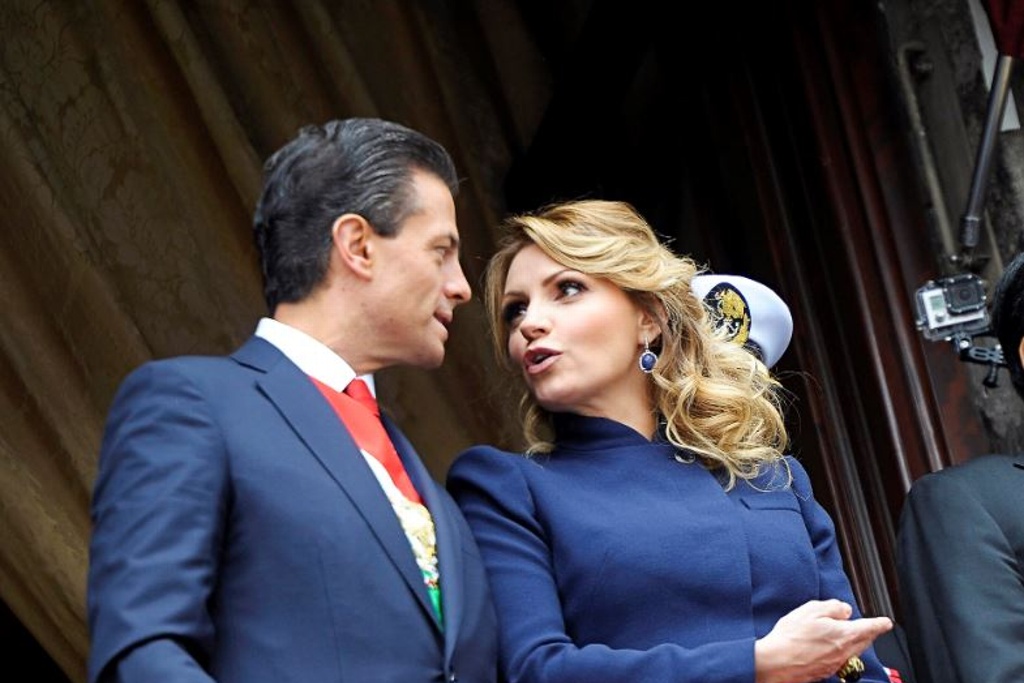 Imagen Revelan que Angélica Rivera podría escribir un libro de la verdadera historia con Peña Nieto