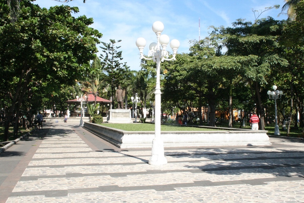 Imagen Apuñalan a vendedor de palanquetas en el Parque Zamora de Veracruz