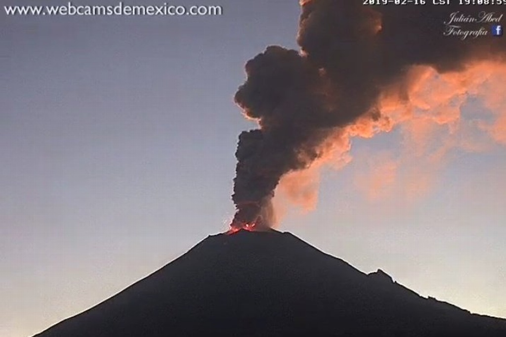Imagen Volcán Popocatépetl registra emisión de cenizas y gases 