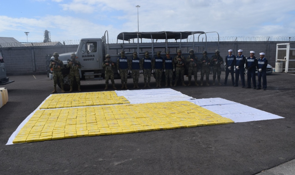 Imagen Aseguran más de 600 kilos de cocaína en costas de Topolobampo, Sinaloa; hay 15 detenidos