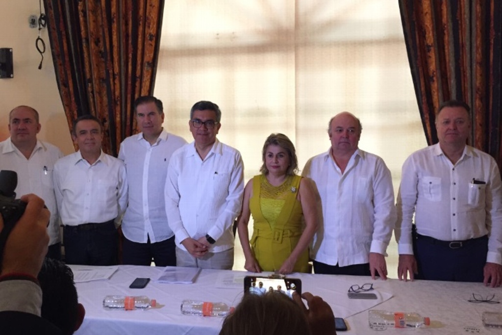 Imagen Llegan a Veracruz representantes comerciales de Chile, Perú y Colombia 