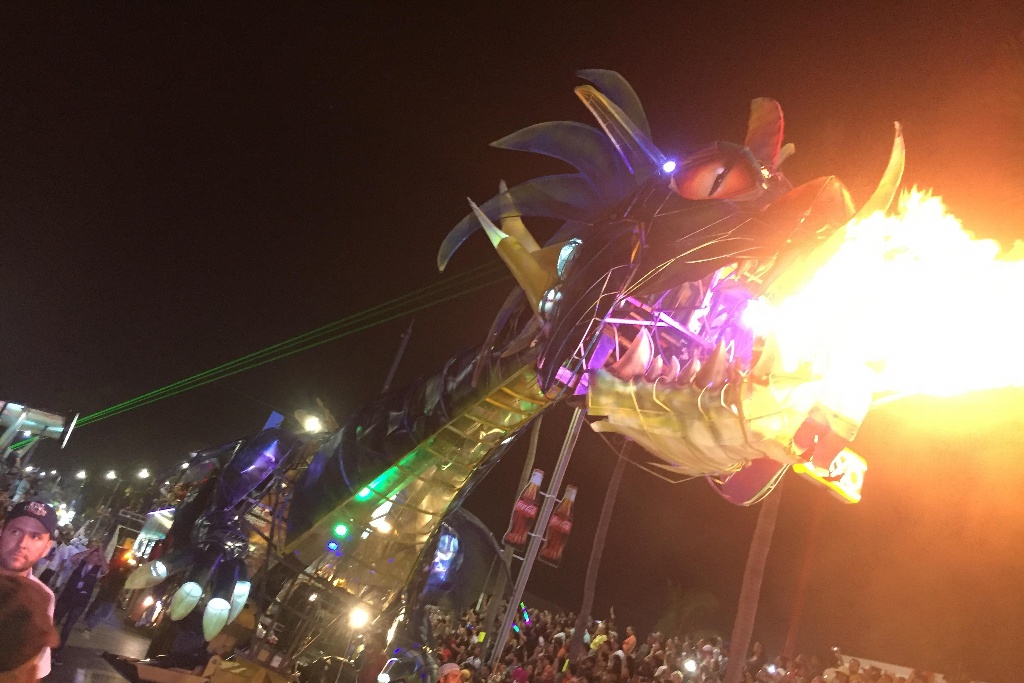 Imagen El dragón que marcó el Carnaval de Veracruz 