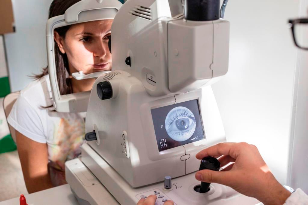 Imagen Presión ocular elevada, factor de riesgo del Glaucoma: Oftalmóloga