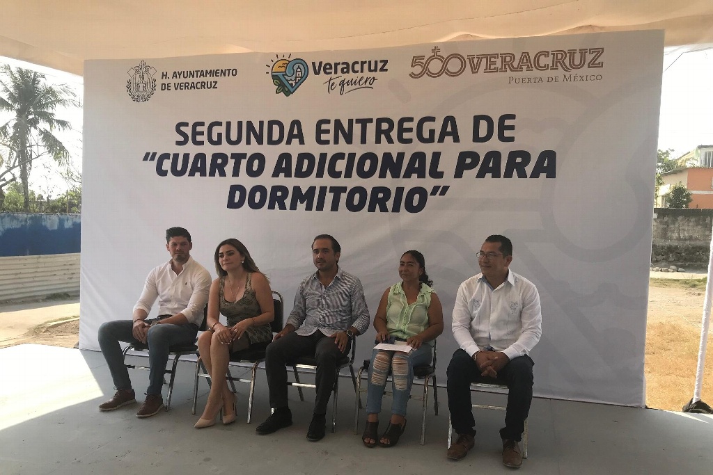 Imagen Inician segunda etapa de mejoramiento a la vivienda en Veracruz