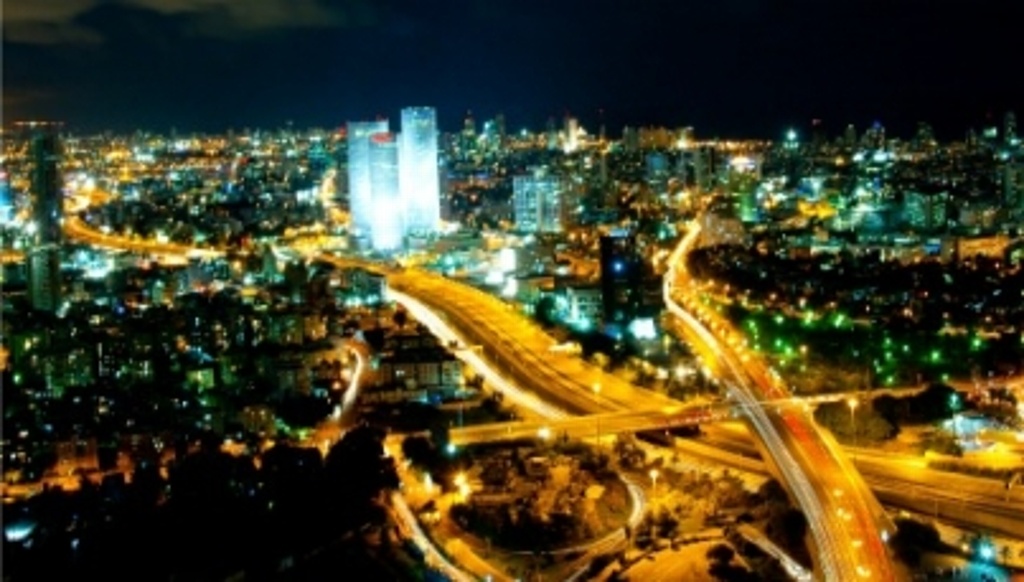 Imagen Suena alarmas en Tel Aviv, lanzan dos cohetes desde la Franja de Gaza