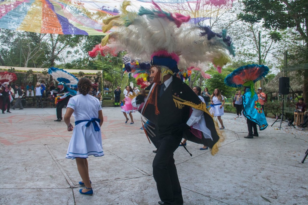 Imagen Florecen en Cumbre Tajín la poesía, danza y ceremoniales totonacas