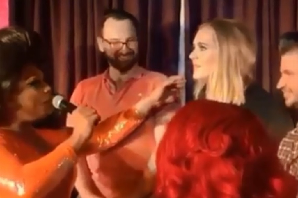 Imagen Adele y Jennifer Lawrence se divierten en bar gay de Nueva York (+Video)