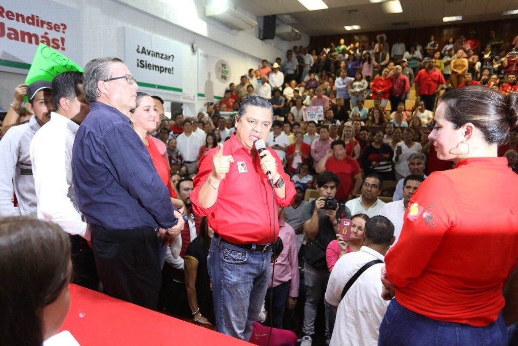 Imagen Se registra Marlon Ramírez como candidato a la dirigencia del PRI en Veracruz 