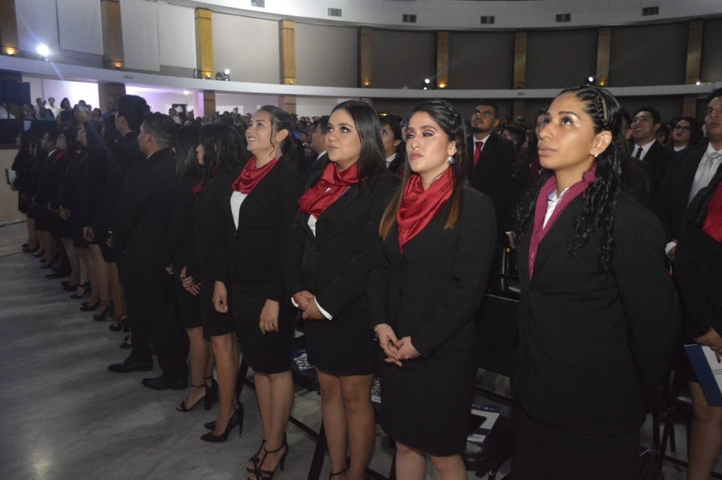 Imagen Egresa nueva generación del Tecnológico de Veracruz (+fotos)