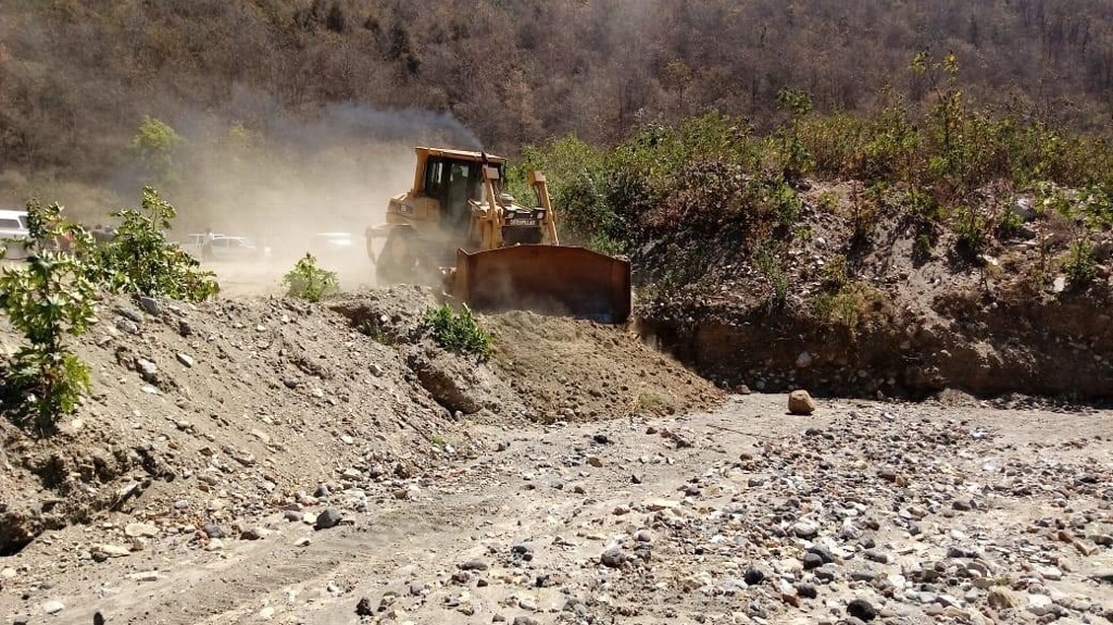 Imagen Desazolva Pemex presa “El Infiernillo” en Nogales, Veracruz