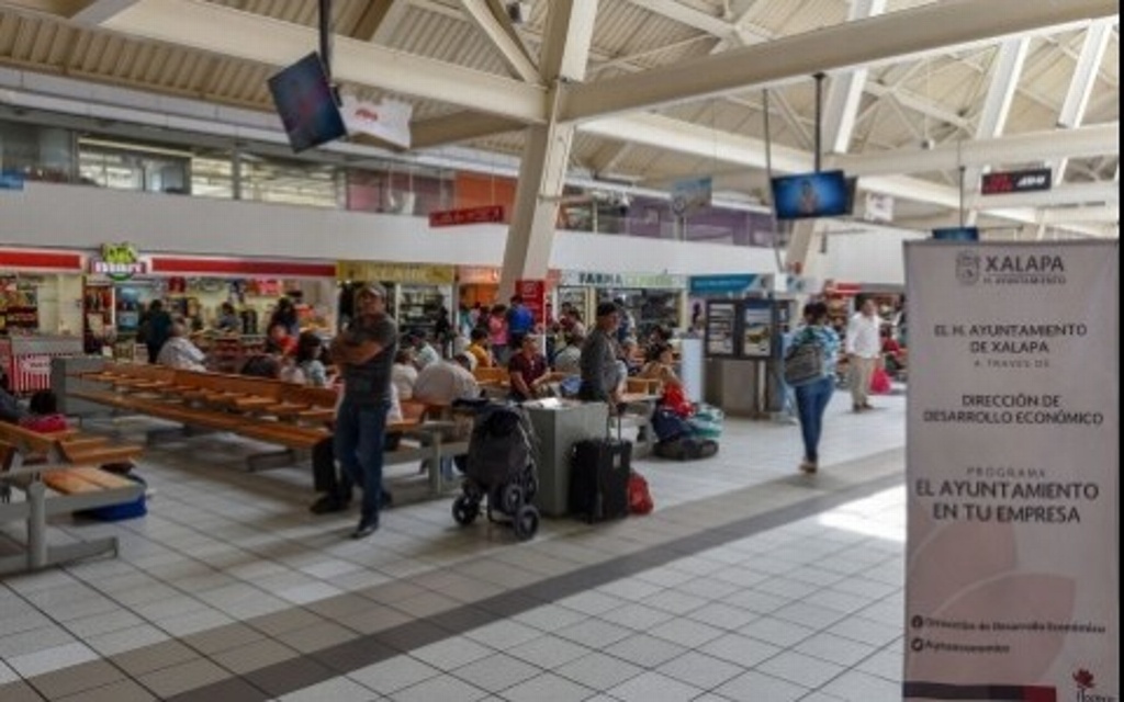 Imagen Alerta sólo pide a turistas viajar a Veracruz con precaución mínima, no hay restricción: Xóchitl Arbesú
