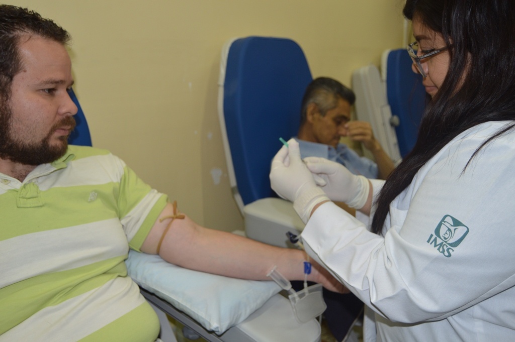 Imagen Exhorta IMSS Veracruz a la donación de sangre gratuita 