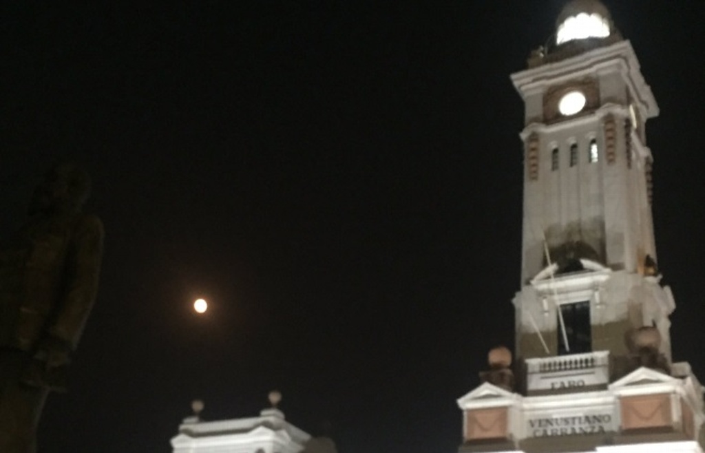 Imagen ¿Sabes el origen de la luna rosa que será visible desde Veracruz?