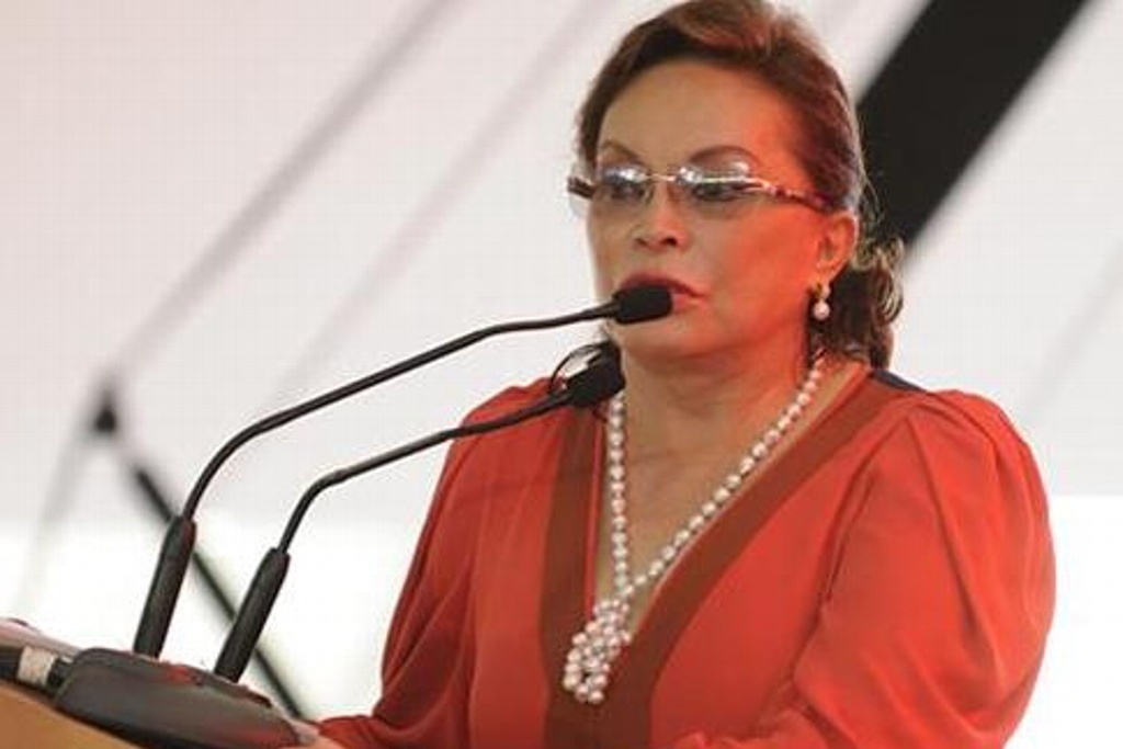 Imagen FGR devuelve a Elba Esther Gordillo bienes incautados, revela abogado