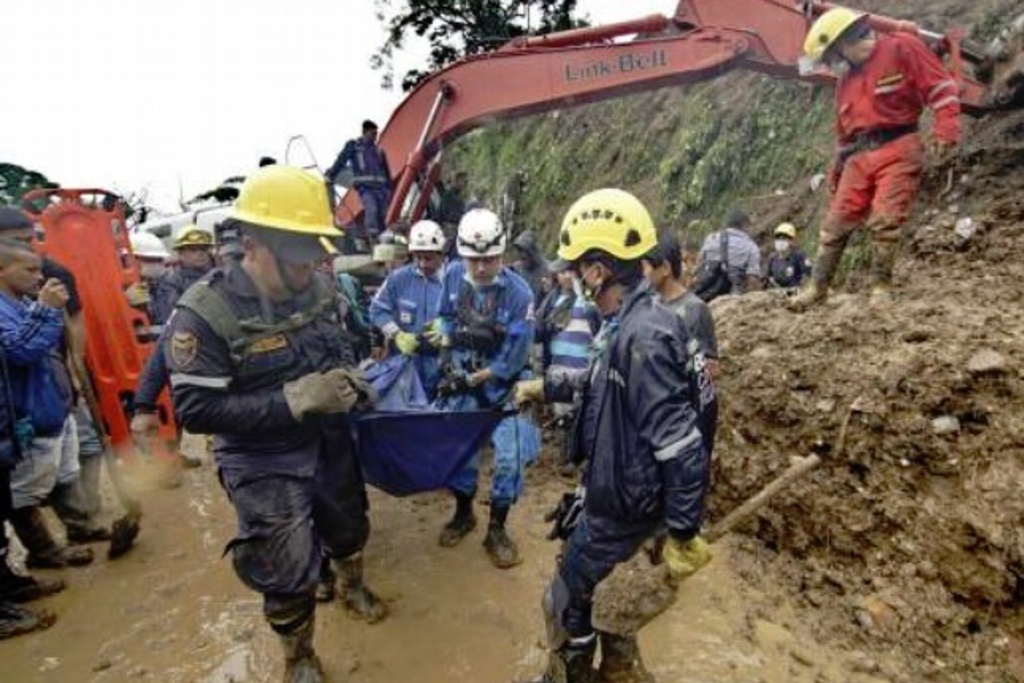 Imagen Sube a 20 el número de victimas por deslave en Colombia