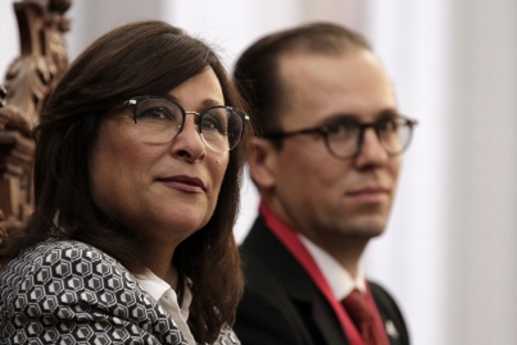 Imagen Vamos a levantar a Pemex, no nos vamos a sentar a lamentarnos: Rocío Nahle 