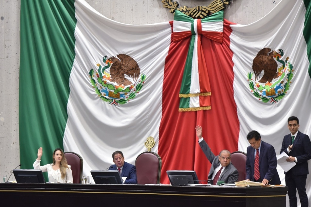 Imagen Autorizan diputados contratación de créditos al Ejecutivo y municipios de Veracruz