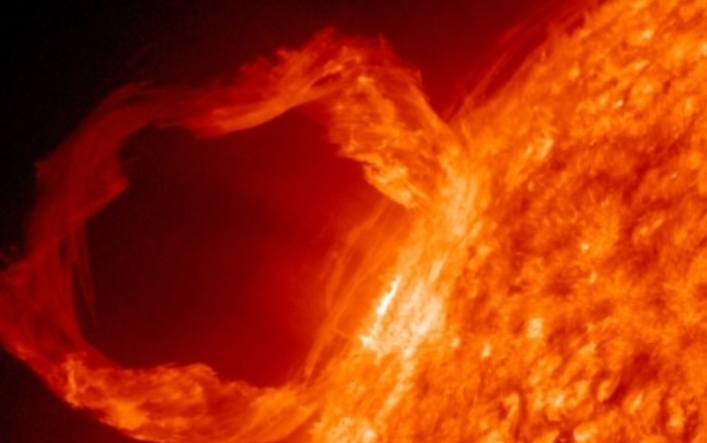 Imagen Tormenta solar llega hoy a la Tierra