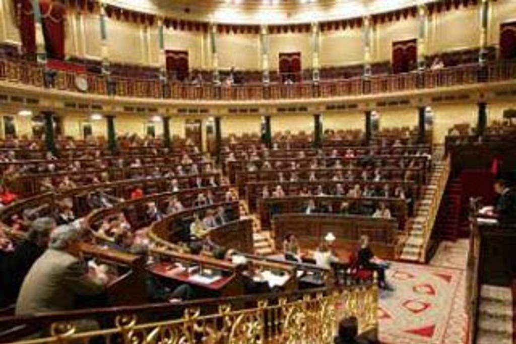 Imagen Parlamento de España suspende a legisladores catalanes independentistas