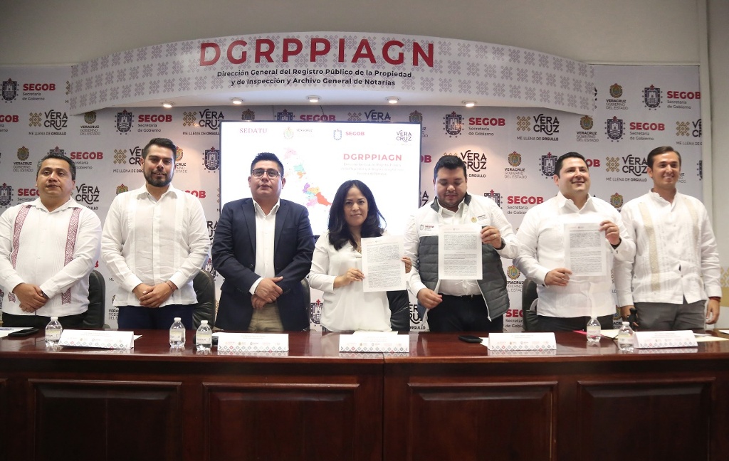 Imagen Ponen en marcha la modernización del Registro Público de la Propiedad en Veracruz