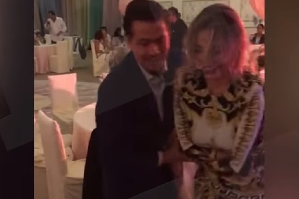 Imagen Captan a Peña Nieto bailando en una fiesta con su novia Tania Ruiz (+video)