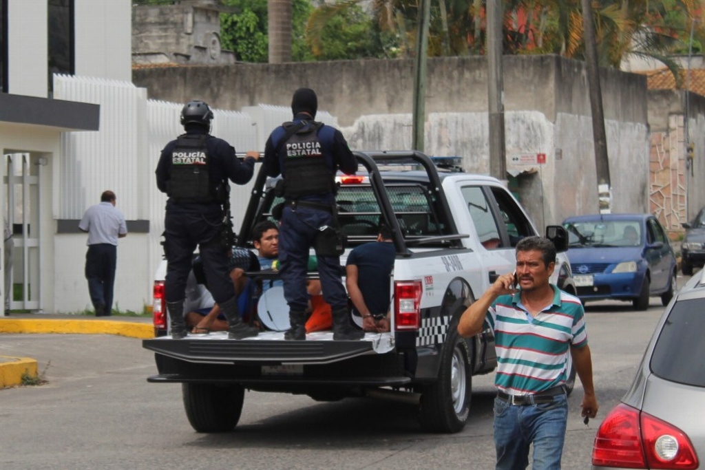 Imagen Denuncian presunto abuso de autoridad de policías en Omealca, Veracruz