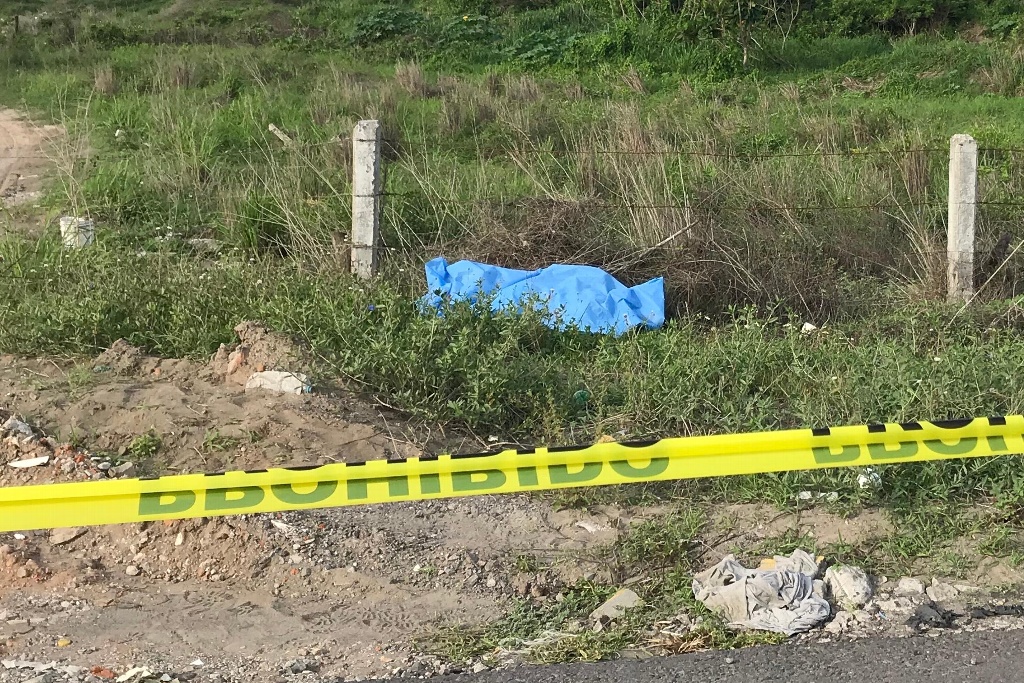 Imagen Encuentran hombre muerto y casquillos percutidos en Riviera Veracruzana de Alvarado, Veracruz
