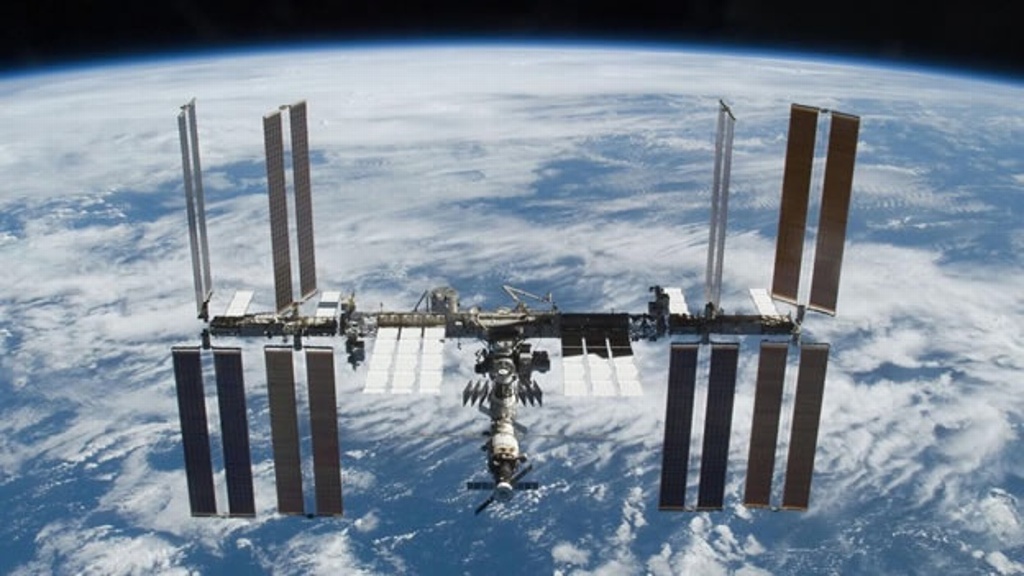 Imagen Regresan a la Tierra 3 integrantes de la Estación Espacial Internacional