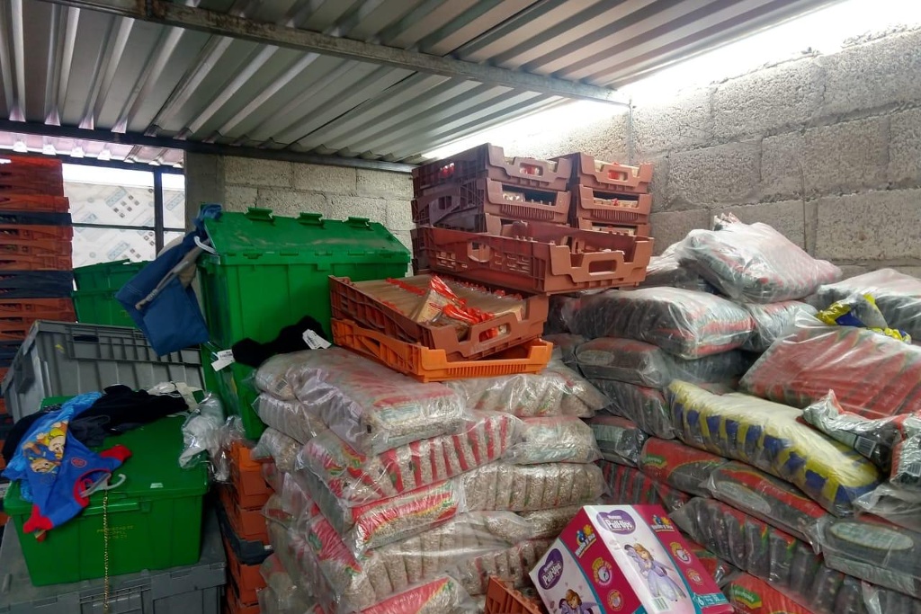 Imagen Aseguran más de 2 mil cajas con mercancía robada, tráiler e inmueble en Perote, Veracruz 