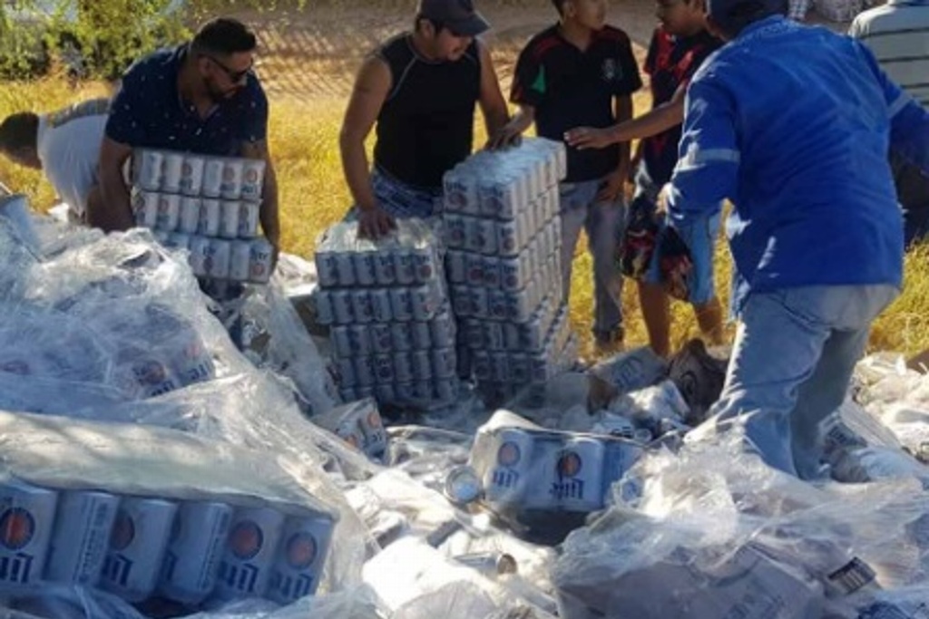 Imagen Abuelitas le entran a la rapiña de cervezas en Tamaulipas (+Foto)