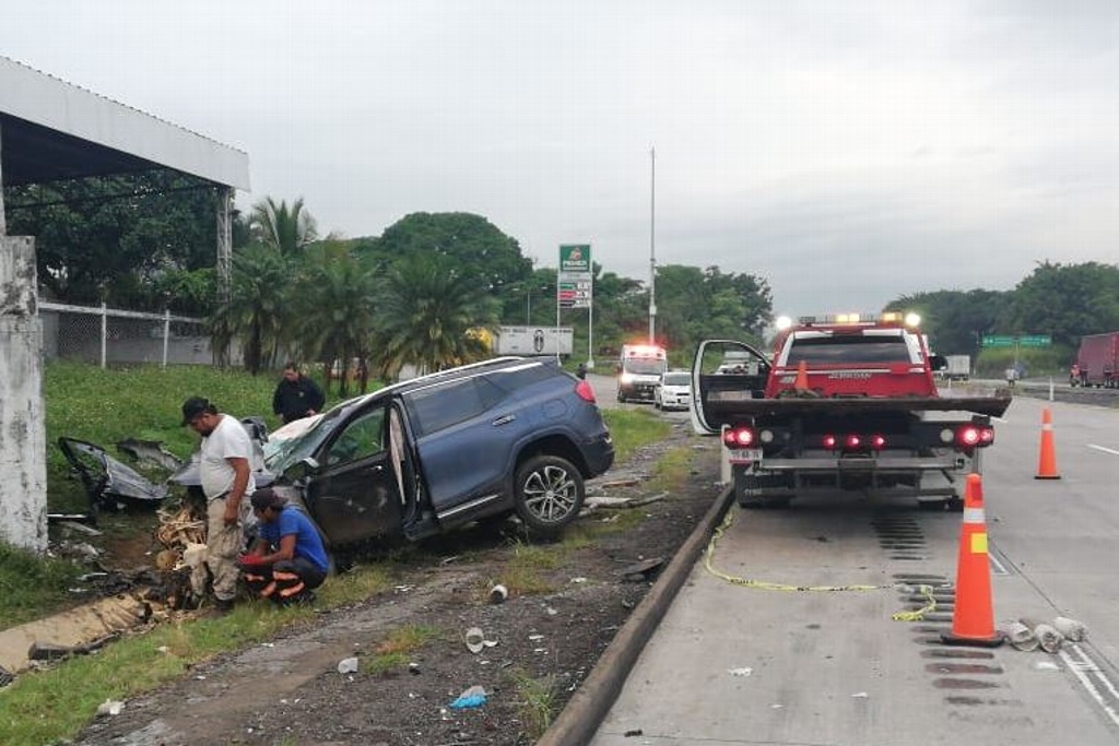 Imagen Dos muertos en accidente en la carretera Córdoba-Veracruz