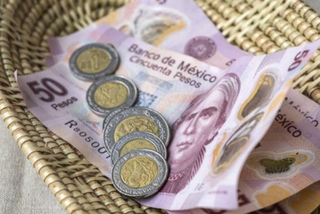 Imagen SAT pretende cobrar impuesto sobre propinas, señalan restauranteros