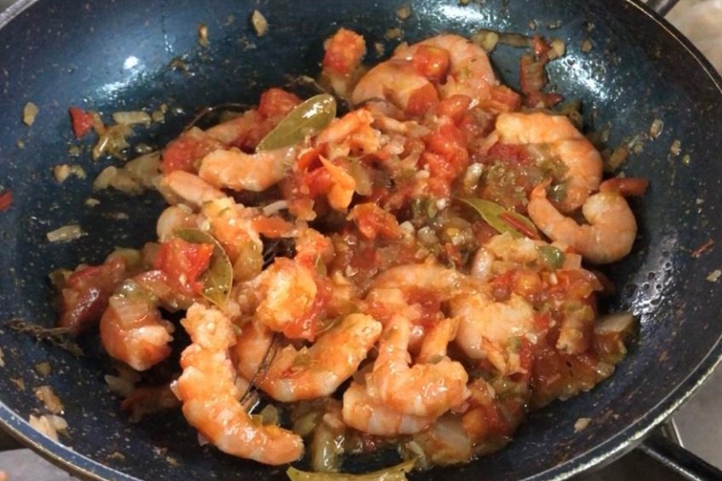 Imagen Empanada de camarón, un platillo tradicional y delicioso en Boca del Río (+Vídeo) 