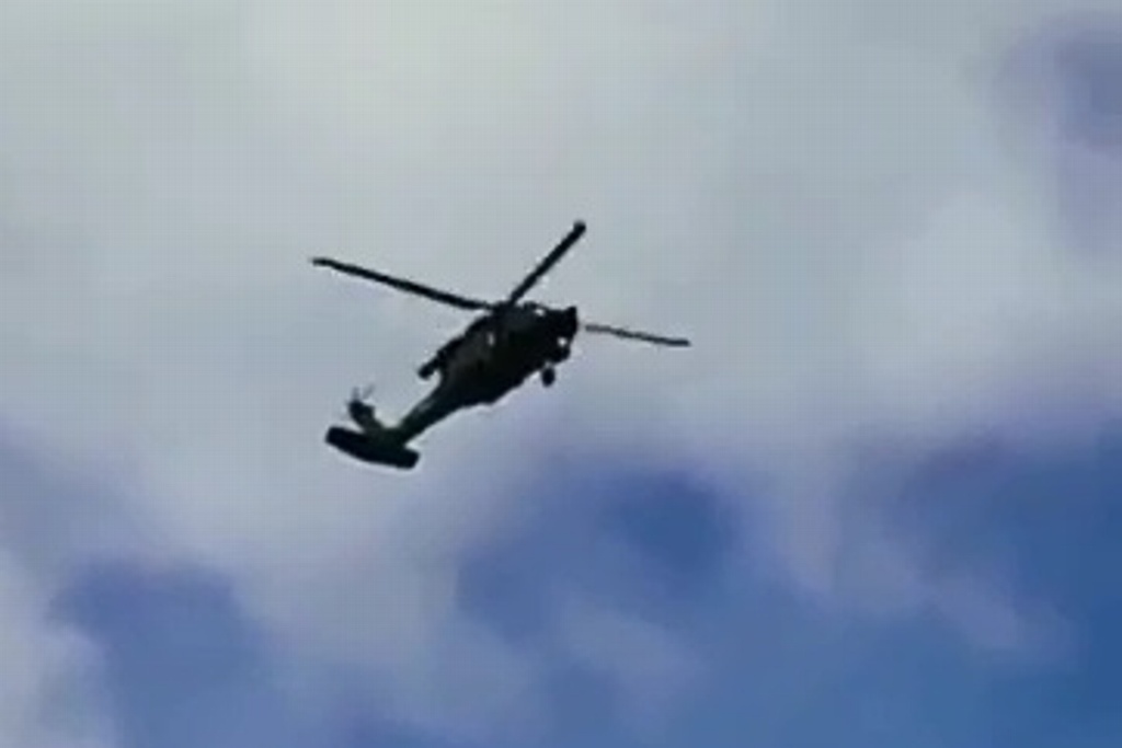 Imagen Soldados mueren tras caer de gran altura durante una demostración aérea