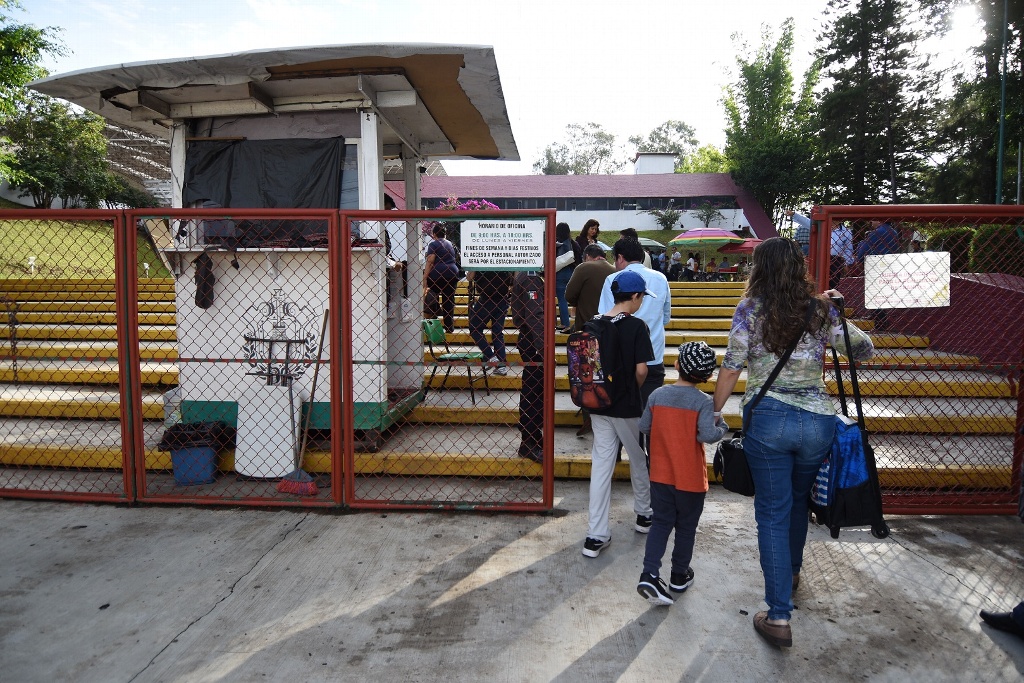 Imagen Reportan la venta de al menos 10 plazas apócrifas en Xalapa