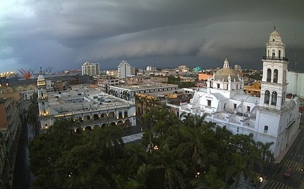 Imagen Esta mañana nube “shelf cloud” deja tormentas en Veracruz