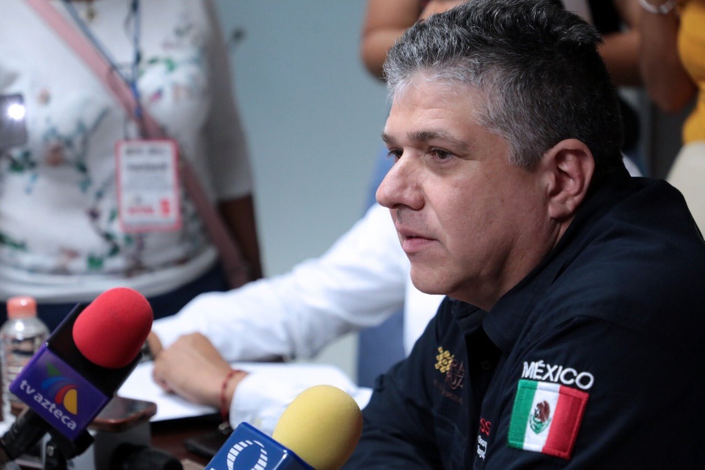 Imagen Si Fiscalía no llama a Yunes Linares por caso Mixtla, buscaremos manera legal de citarlo: Hugo Gutiérrez