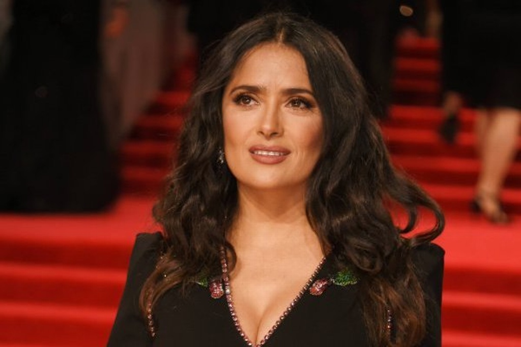 Imagen Salma Hayek cumple 53 años; es la mexicana mejor pagada en Hollywood