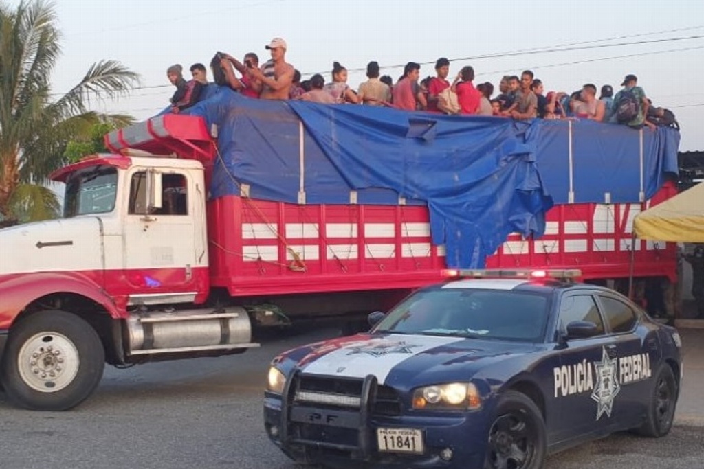 Imagen Rescatan a 172 migrantes en límites entre Tabasco y Veracruz