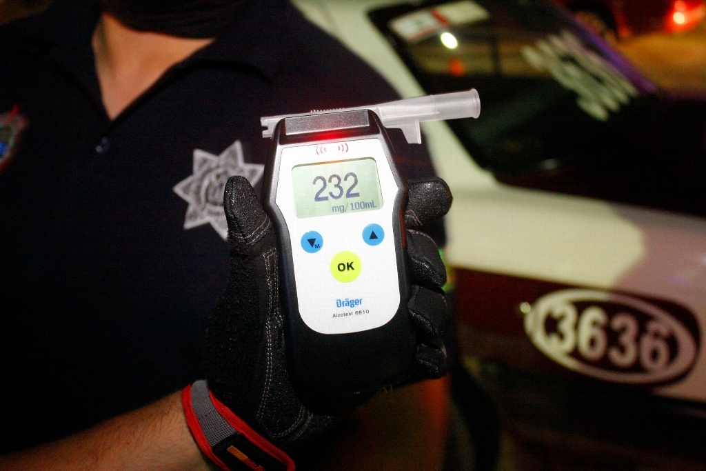 Imagen Detectan a 8 automovilistas ebrios en operativo de alcoholímetro en Boca del Río