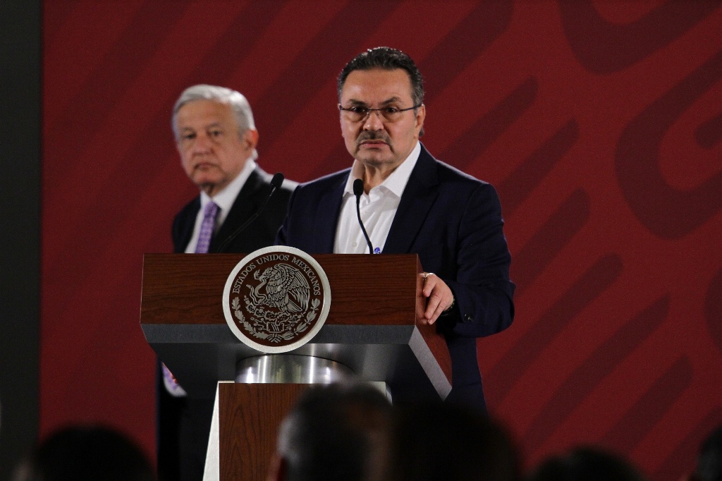 Imagen Descarta AMLO cambios en Pemex; “estoy satisfecho con Octavio Romero”, dice