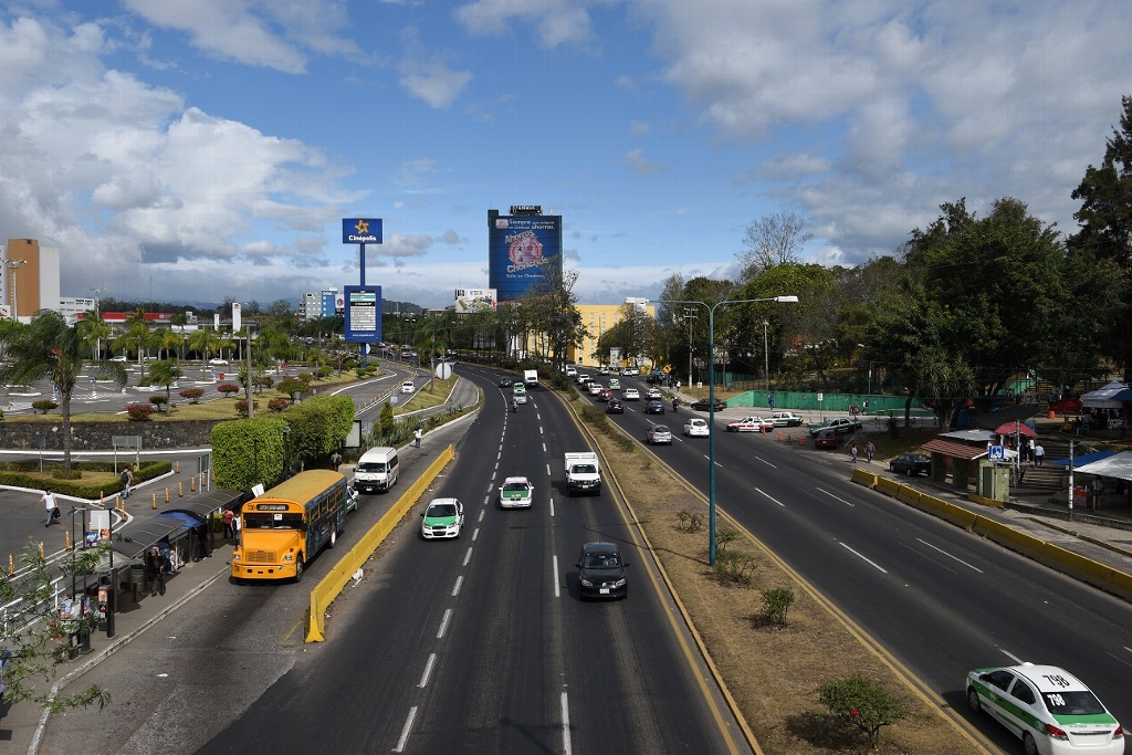 Imagen Urgente construcción de un libramiento para Xalapa: Traileros