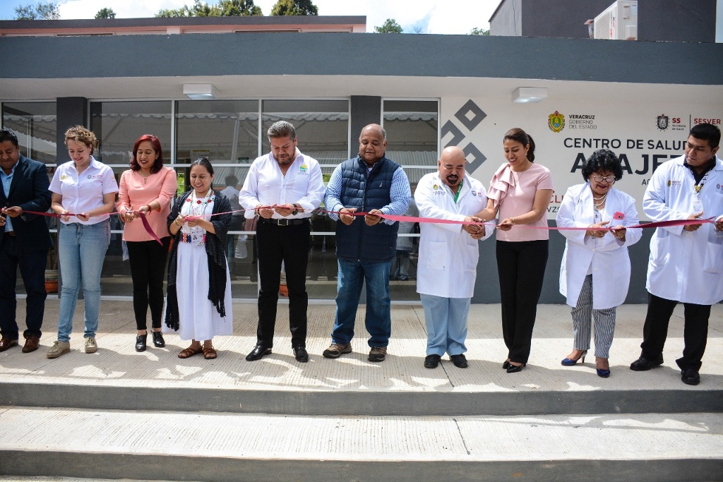 Imagen Inauguran Centro de Salud en Acajete, Veracruz