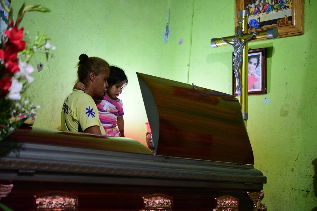 Imagen CEDH emitirá recomendación contra quien filtró fotografías de fallecidos en bar de Coatzacoalcos 
