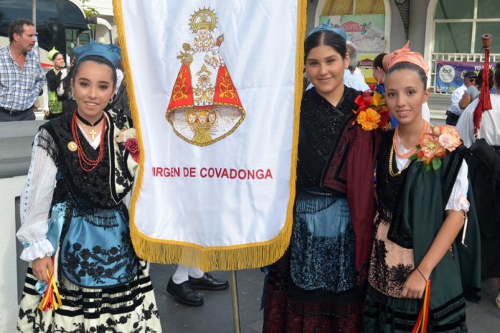 Imagen Con danza, homilía y romería festejan a la Virgen de Covadonga en Veracruz (+fotos)