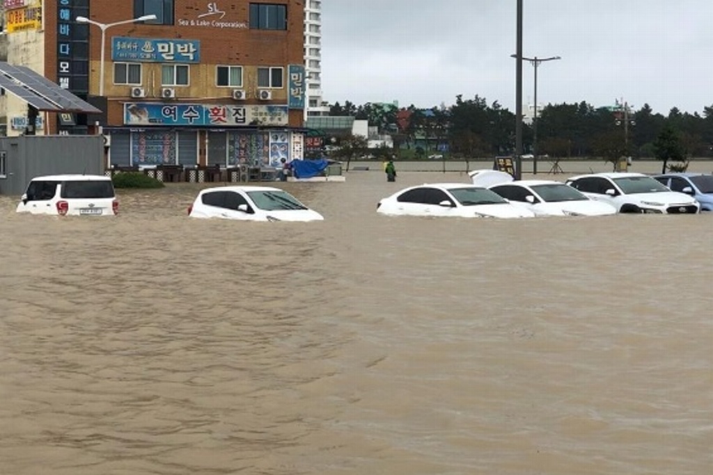 Imagen Tifón Mitag deja cuatro muertos a su paso por Corea del Sur