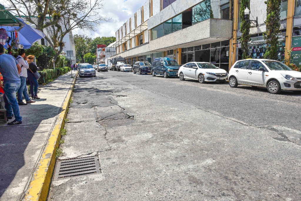 Imagen Comerciantes de Xalapa denuncian cobro de piso o les queman el negocio