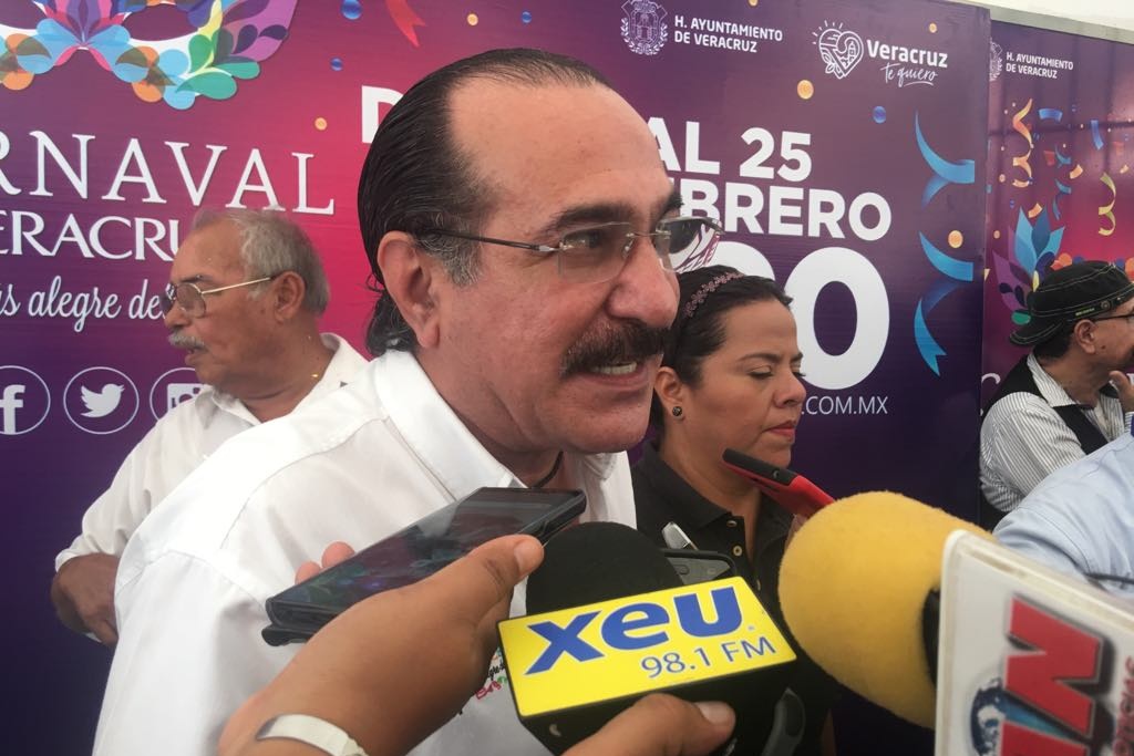 Imagen Nombrarán a dos embajadores más para el Carnaval de Veracruz 2020