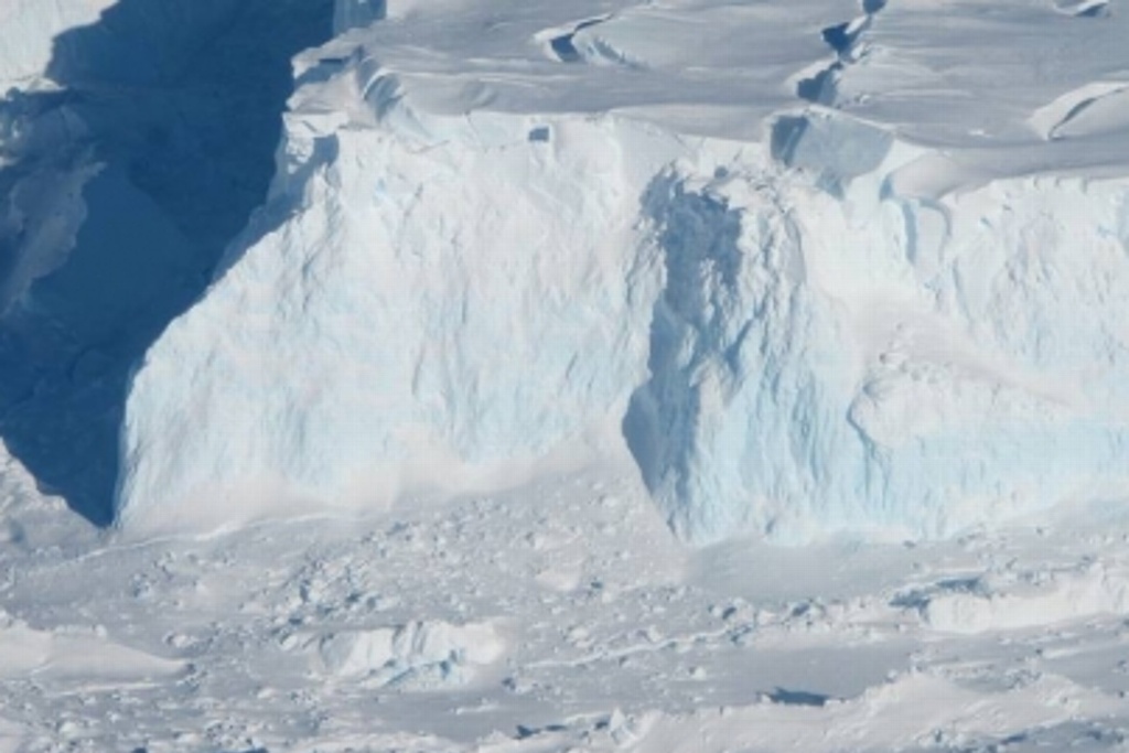Imagen Glaciares suizos se redujeron un 10 por ciento en cinco años, revela estudio 